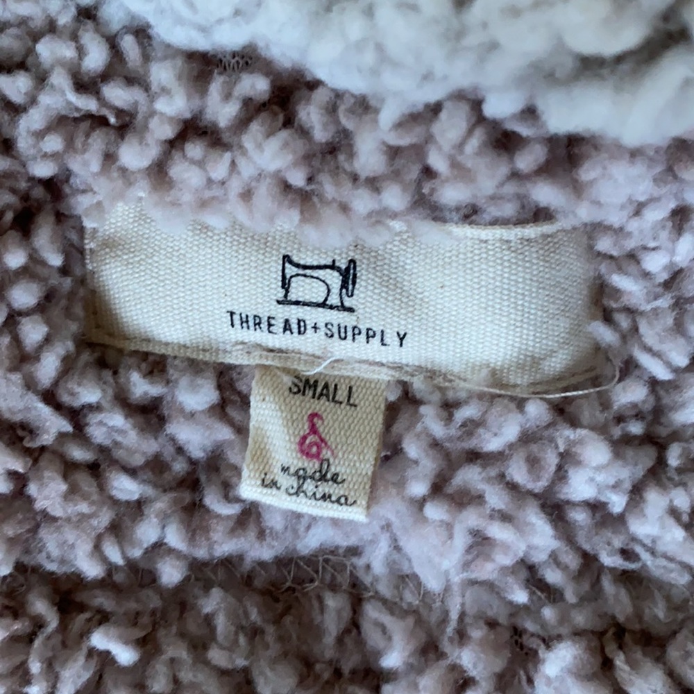 Thread + Supply Vest - Picture 4 of 5